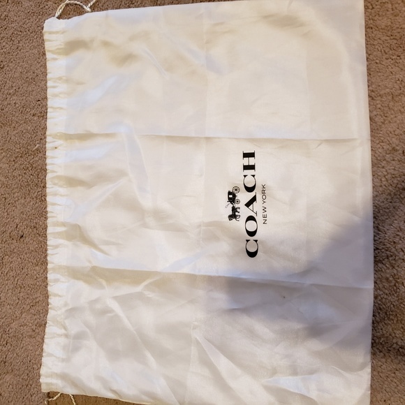 Coach White Leather Cross Body Bag - Picture 7 of 7